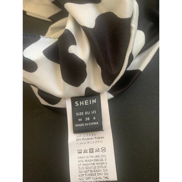 SHEIN Black and White Pattern Halter Top Size Medium - Picture 2 of 3